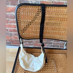 Cream Shoulder Baggu with Black Strap